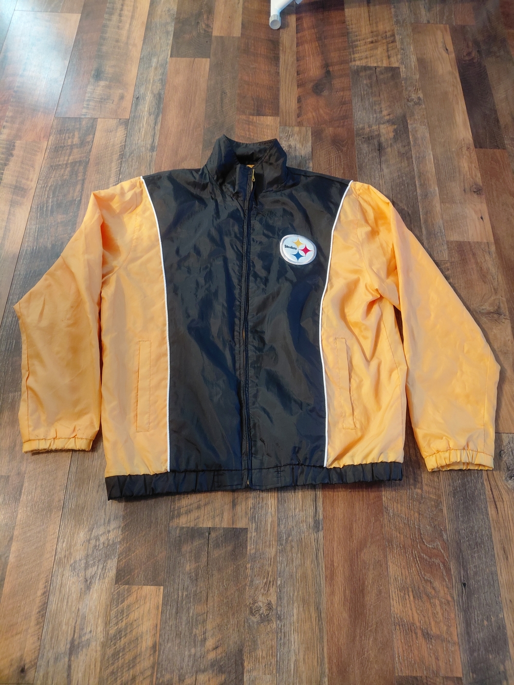 Pittsburgh Steelers NFL Light wind breaker Large Black Yellow